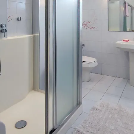 Riviera, Large Four-room With Balcony And Partial View Apartment